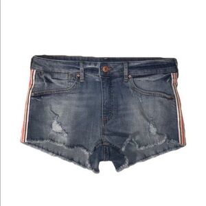 Denim Shorts With Pastel Stripe Ribbon